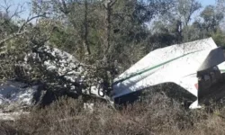 Askeri uçak düştü, 2 subay hayatını kaybetti