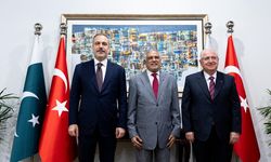 Bakan Fidan ve Bakan Güler, Pakistan Dışişleri Bakanı Ishaq Dar ile görüştü