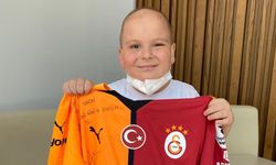 Barış Alper Yılmaz’dan kanser hastası çocuğa sürpriz
