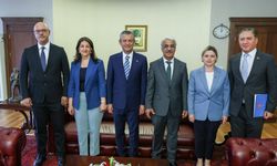 İmralı Heyeti’nden CHP’ye ziyaret: ‘Özgür Özel’in barış meselesine sunduğu önemli katkıları var’