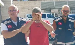 Cinnet getiren baba eşi ve kızına dehşeti yaşattı