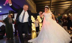 Lise arkadaşını 34 yıl sonra gördü, kısa sürede evlendi