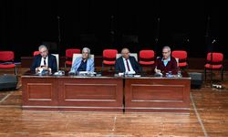 Emeklilerin hakları ve güncel sorunları panelde detaylıca konuşuldu