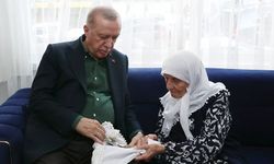 Erdoğan 15 Temmuz ailesini ziyaret etti: Şehit annesinden Erdoğan'a 'Filistinliler' için para