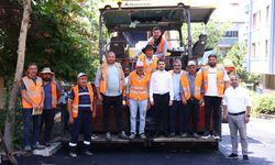 Çankaya’da asfalt seferberliği tüm hızıyla sürüyor
