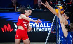 Filenin Sultanları, Sırbistan'a 3-0 mağlup oldu