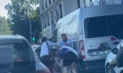 Beyoğlu'nda kadın yolcu araçta sigara içmesine karşı çıkan taksiciye saldırdı: 'Beynini dağıtırım senin'