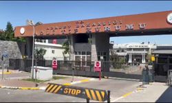 Üsküdar'da arkadaşını evde silahla öldürüp kaçtı