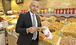 Aytaç Sevimli: Kaliteli ve ekonomik aşurelik kuruyemişçiden alınır