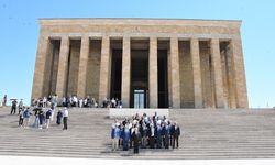 Matbaacılar Günü’nde Anıtkabir’e anlamlı bir ziyaret gerçekleşti