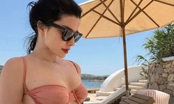 Merve Boluğur ateşli pozlarıyla yürekleri hoplattı
