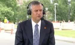 Özel'den iktidara 'FETÖ' suçlaması: 'AK Partili kadrolara gelince durdu'