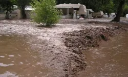 ABD'nin New Mexico eyaletinde ani seller nedeniyle 3 kişi kayboldu