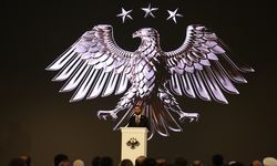 Suriye'nin ulusal logosu yenilendi