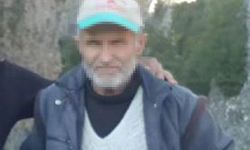 Tartıştığı oğlunu bıçaklayarak öldürdü