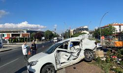 Yozgat'ta minibüs ile otomobil çarpıştı, 1 kişi öldü, 2 kişi yaralandı