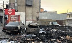 Çöp alanında çıkan yangında 6 araç hasar gördü