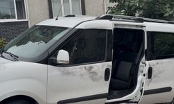 Eyüpsultan'da evinin önünde silahlı saldırıya uğrayan kişi ağır yaralandı