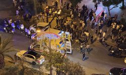 Motosiklet devrildi, 2 polis yaralandı
