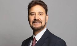 Britanya'nın Türkiye Ticaret Elçisi Khan, eleştiriler nedeniyle görevinden istifa etti