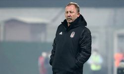 Beşiktaş’ta Sergen Yalçın’ın yardımcıları belli oldu: Efsane oyuncuda ekipte yer alacak