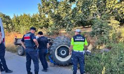 Bursa’da devrilen traktörün altında kalan sürücü öldü