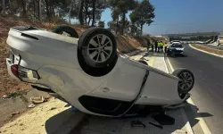 Çalıntı otomobille kaza yaptılar; 4 yaralı