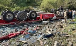 Ralli yarışında araç seyircilerin arasına girdi: 2 ölü, 18 yaralı