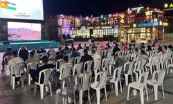 AK Parti’nin Gazze programına 27 kişi katıldı