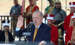 Erdoğan Ahlat’ta konuştu: Terörsüz Türkiye sürecinde son düzlüğe vardık