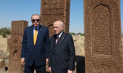 Erdoğan ile Bahçeli ‘ittifakta çatlak’ iddiaları sonrası Ahlat’ta buluştu