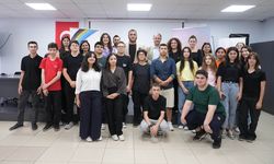 Keçiören’de gençler dijital geleceğe hazırlanıyor