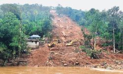 Hindistan'da heyelan: 100 kişi kayıp