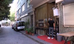 Fatih'te Hollandalı iki kardeş otel odasında ölü bulundu; babaları hastaneye kaldırıldı