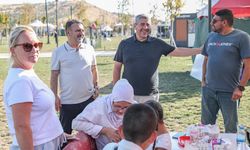 İşitme engelli bireyler Sincan Park’ta keyifli bir gün geçirdi