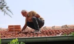 Kayseri’de evin çatısına eğitim roketi düştü!