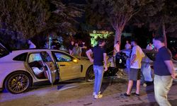 Kocaeli’de 2 otomobil çarpıştı: 4 yaralı