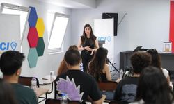 Keçiören’de gençler yapay zeka ile geleceğe hazırlanıyor