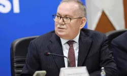 AK Partili Eski Bakan Mustafa Demir hayatını kaybetti
