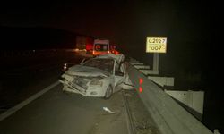 Niğde’de TIR, emniyet şeridinde bekleyen otomobile çarptı: 3 ölü, 1 yaralı
