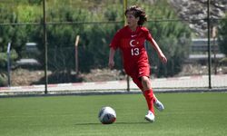 Galatasaray’dan 13 yaşındaki futbolcuya 6 milyon TL bonservis!