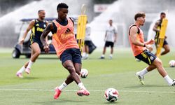 Fenerbahçe, Feyenoord mesaisini sürdürüyor: Mourinho’dan tempolu idman