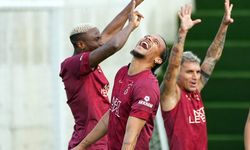 Victor Osimhen, ilk antrenmanına çıktı