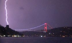 İstanbul'da gök gürültülü sağanak yağmur etkili oldu