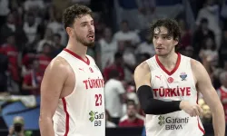 Final yolundaki 12 Dev Adam’da Cedi Osman muamması