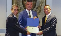 Resmen Fenerbahçe başkanı: Sadettin Saran mazbatasını aldı