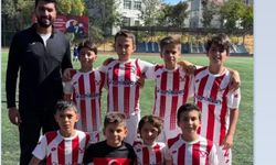 Alperenler Spor U12 Takımı Şekerspor’u 2-0 yendi