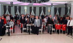 Fethi Yaşar, Yenimahalleli gazilerle bir araya geldi