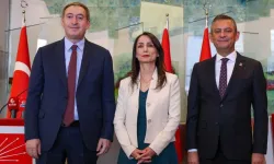 DEM Parti'den CHP'ye ziyaret: 'Süreç bu uygulamalar ile tıkanıyor'
