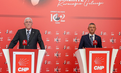 Dervişoğlu, Özgür Özel’i ziyaret etti: ‘Bölünmüş, CHP’nin kimseye faydası yoktur’